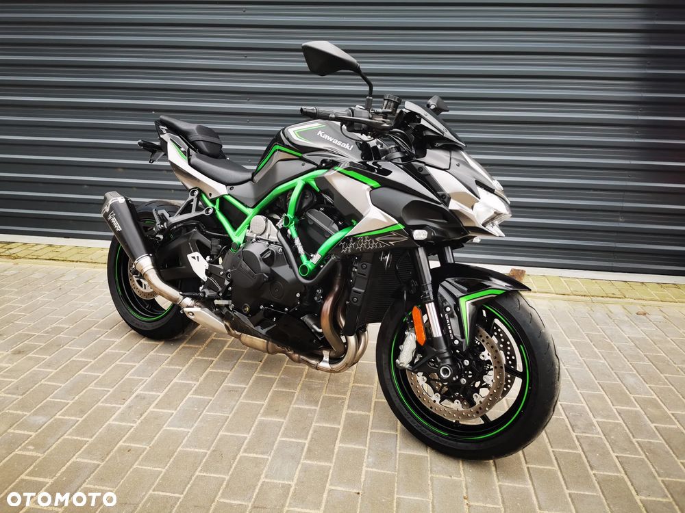 Kawasaki H2 - 34