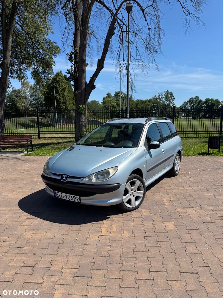 Peugeot 206 1.4 HDi Happy - 1