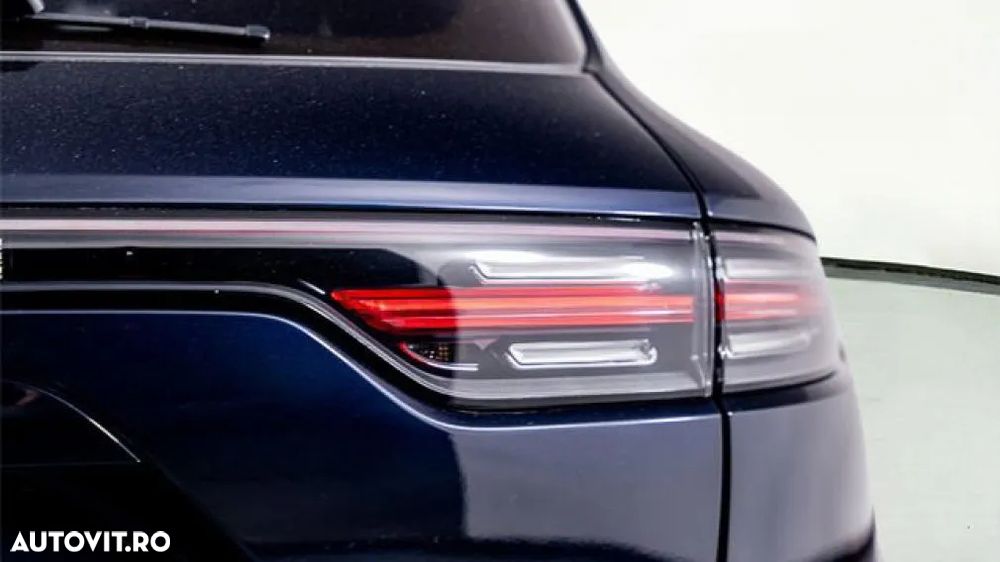 Porsche Cayenne S - 6