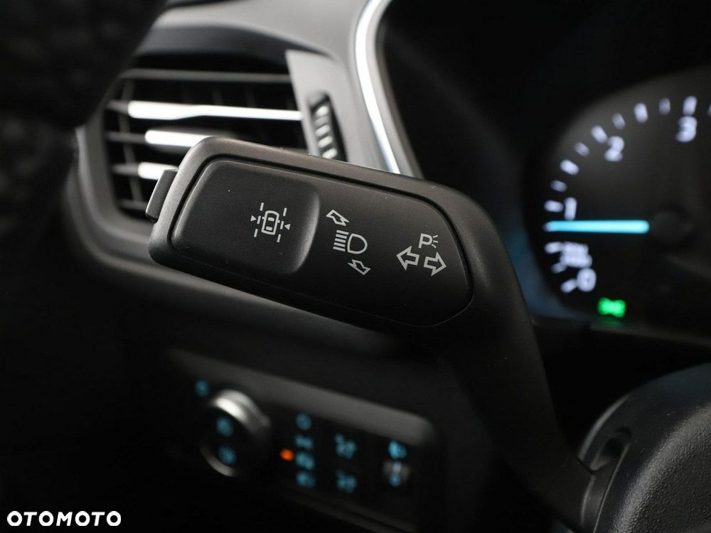 Ford Kuga 1.5 EcoBlue TITANIUM - 33