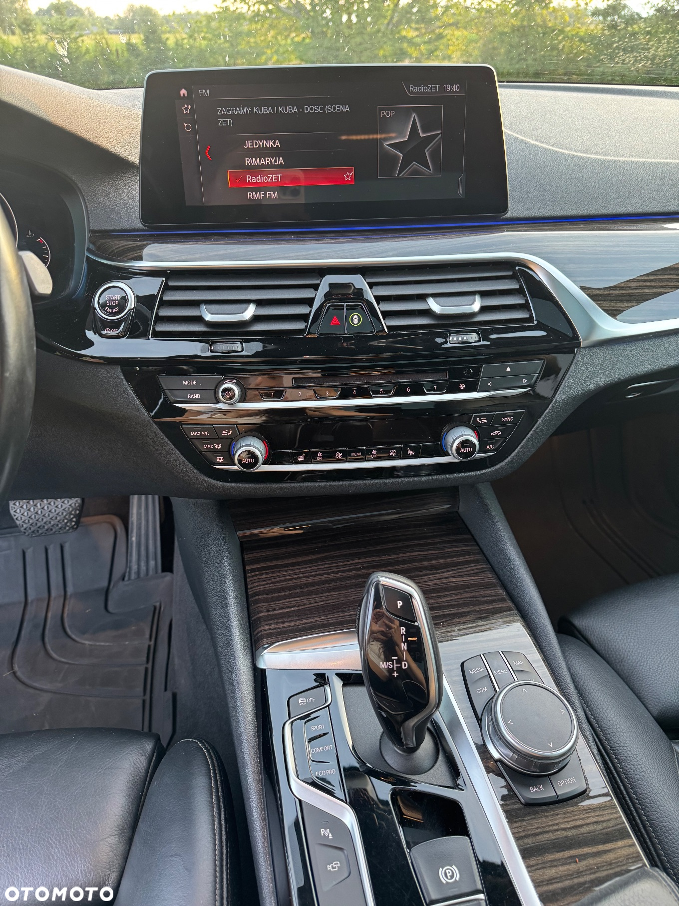 BMW Seria 5 540i xDrive Sport Line sport - 22