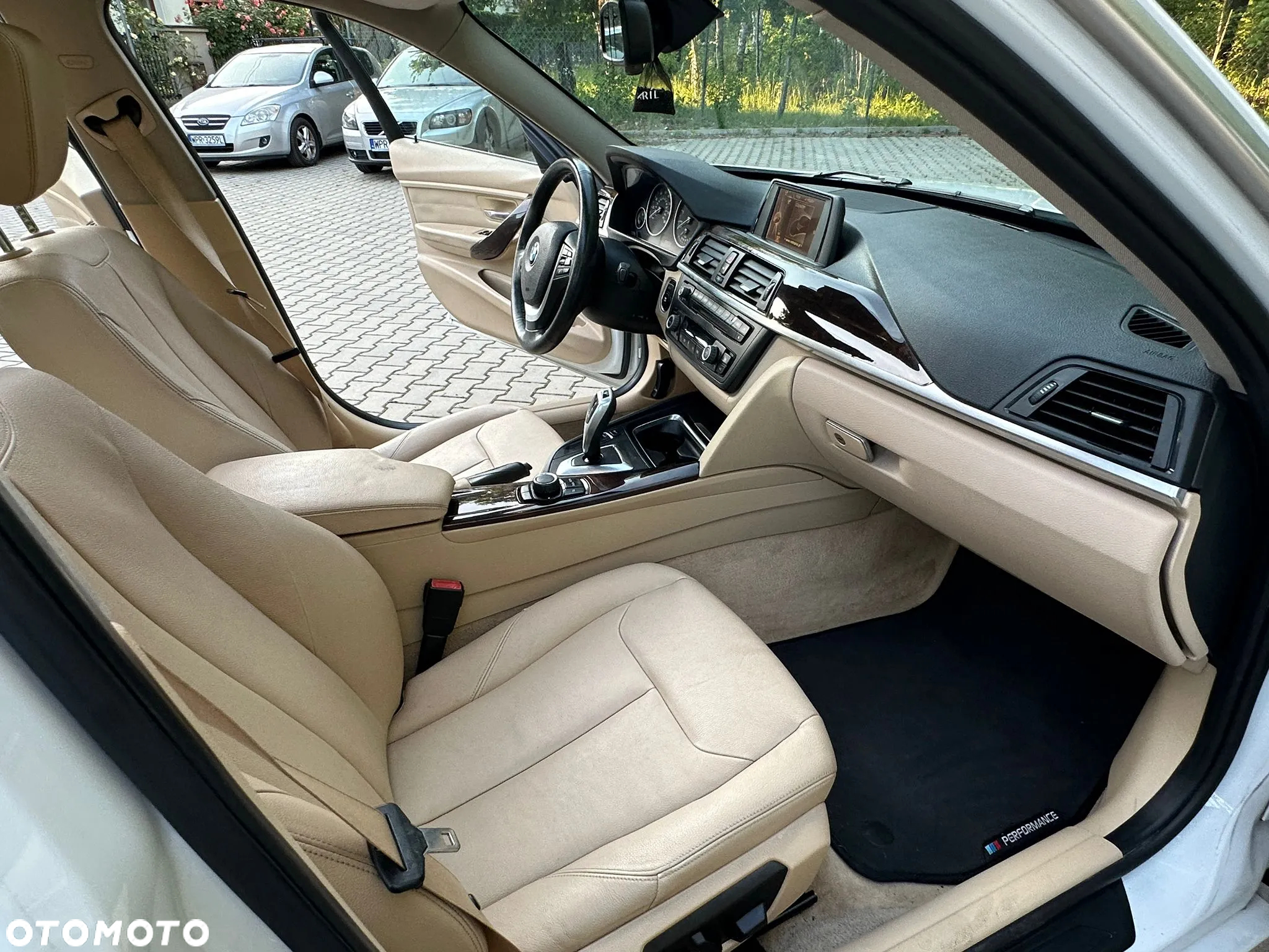 BMW Seria 3 328i xDrive Luxury Line - 8