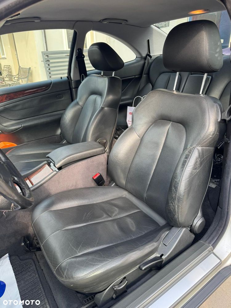 Mercedes-Benz CLK - 6