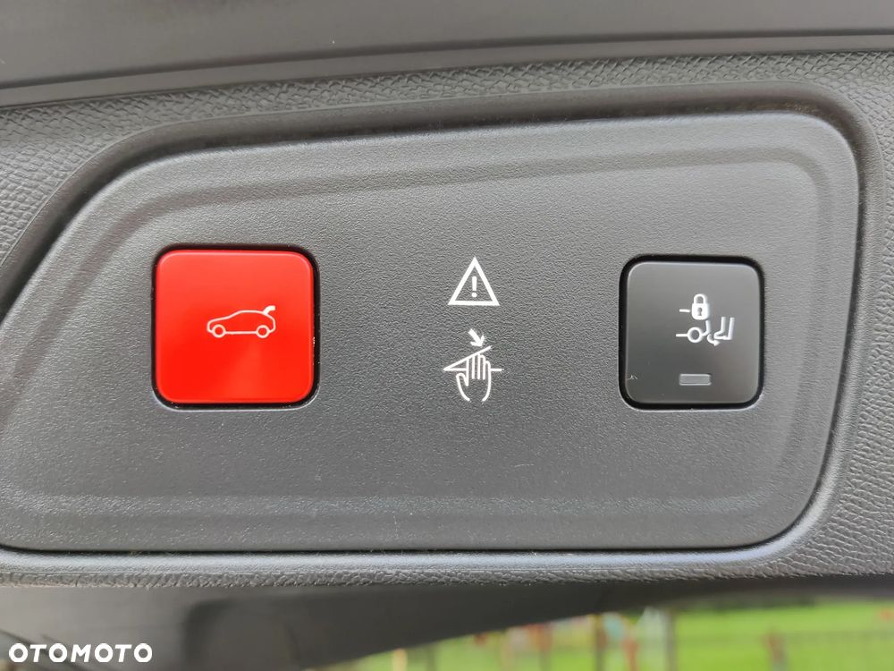 Peugeot 3008 BlueHDi 180 Stop & Start EAT8 GT - 31
