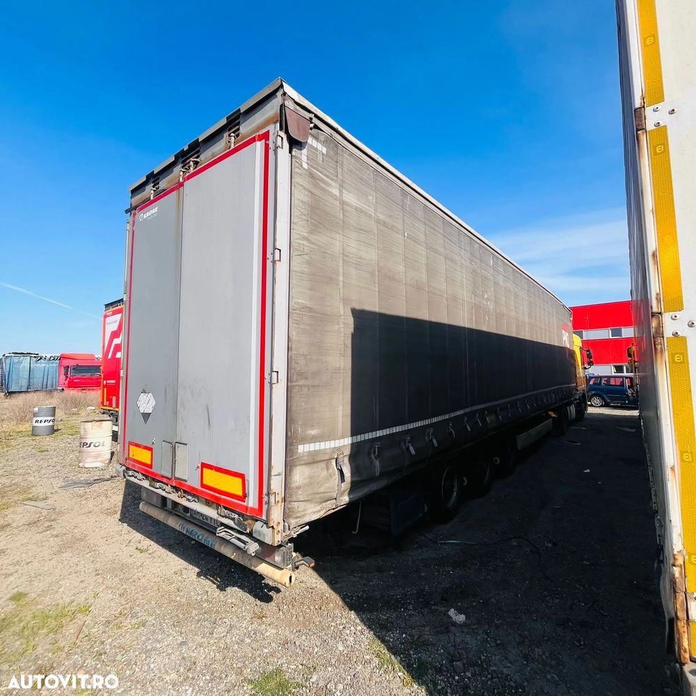 Schmitz Cargobull SCB S3T - 2