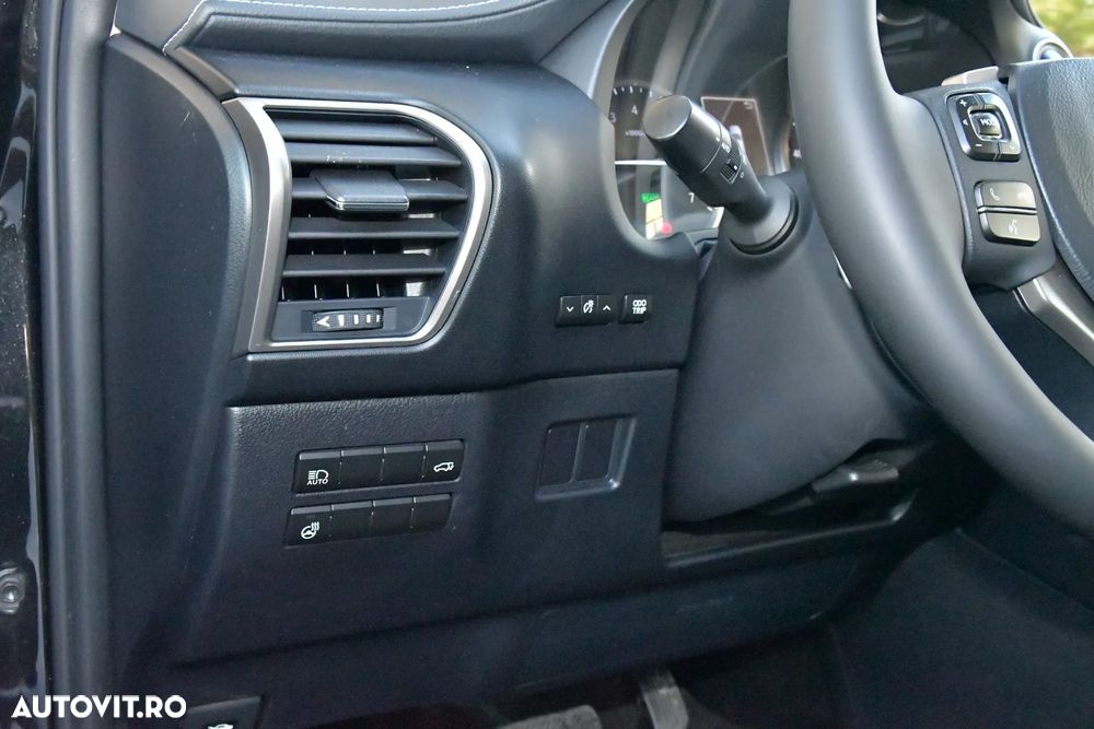 Lexus Seria NX 300h E-FOUR Business Edition - 34