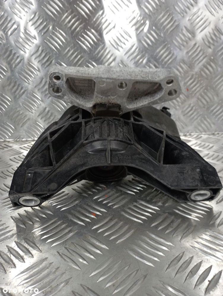 Łapa poduszka silnika Opel Astra L 6 Kombi 1.5 CDTI - 4