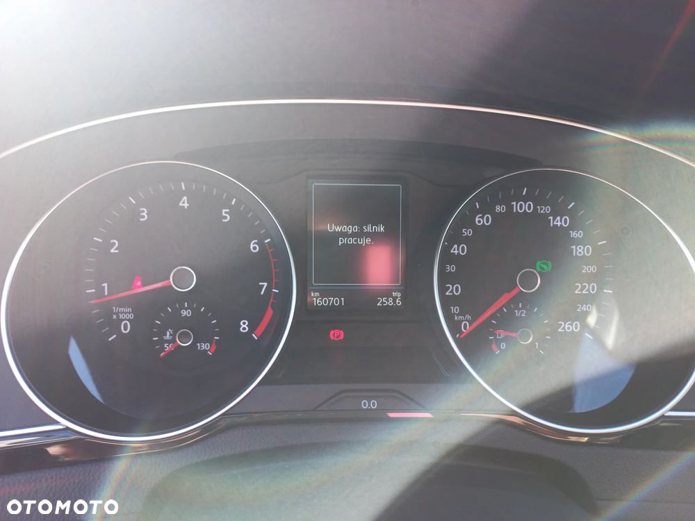 Volkswagen Passat 2.0 TSI Business DSG - 16
