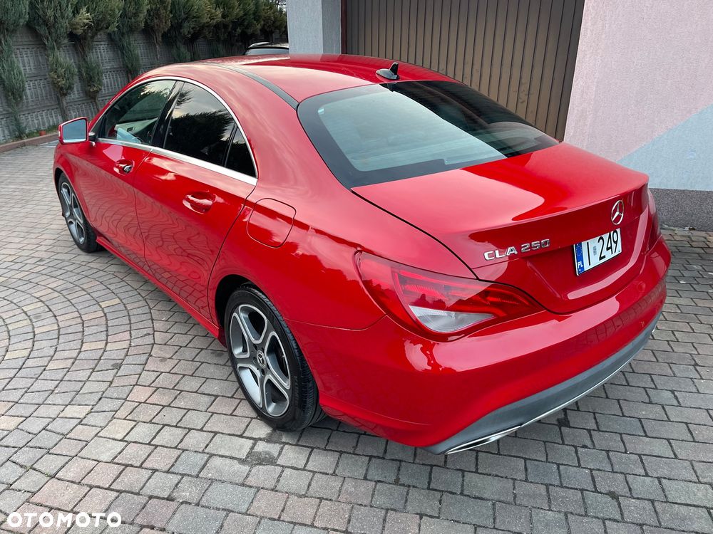 Mercedes-Benz CLA 250 7G-DCT Peak Edition - 4