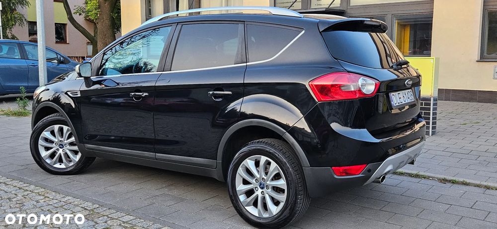 Ford Kuga 2.0 TDCi 4x4 Titanium - 22