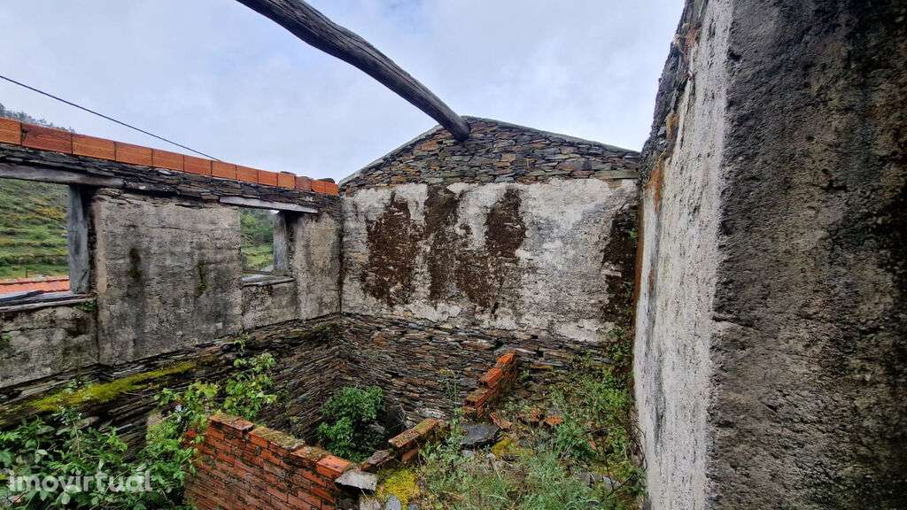 Venda Moradia - Grande imagem: 4/16