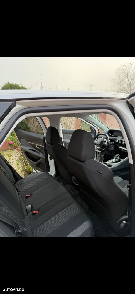 Peugeot 3008 BlueHDi 130 Stop & Start EAT8 Active - 11