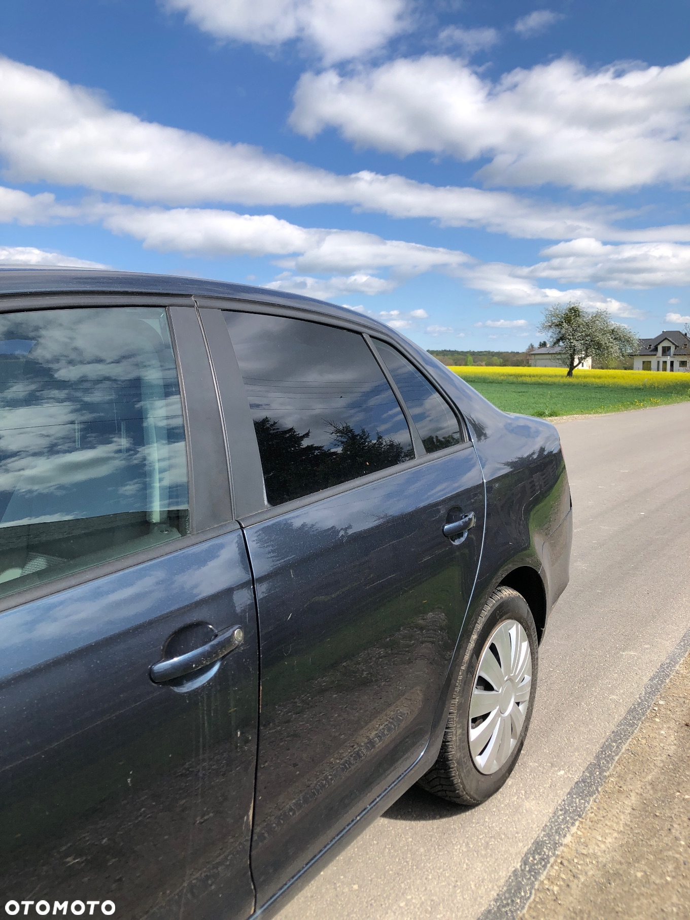 Volkswagen Jetta - 2
