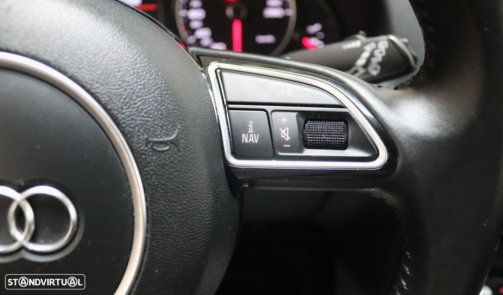 Audi Q5 2.0 TDI S-line - 15