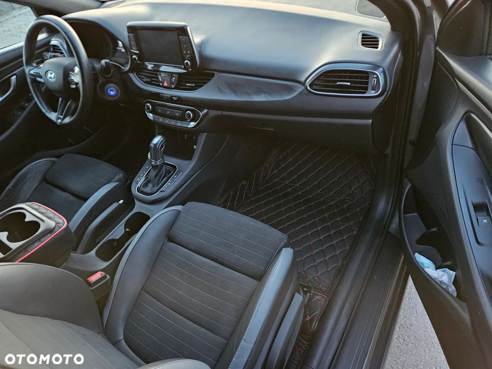 Hyundai i30 N - 20