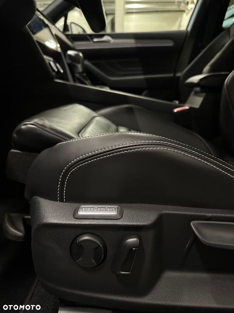 Volkswagen Passat 1.4 TSI Plug-In Hybrid GTE DSG - 22