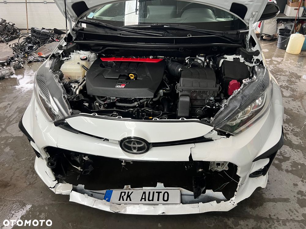 Toyota Yaris GR mit High-Performance-Paket - 4