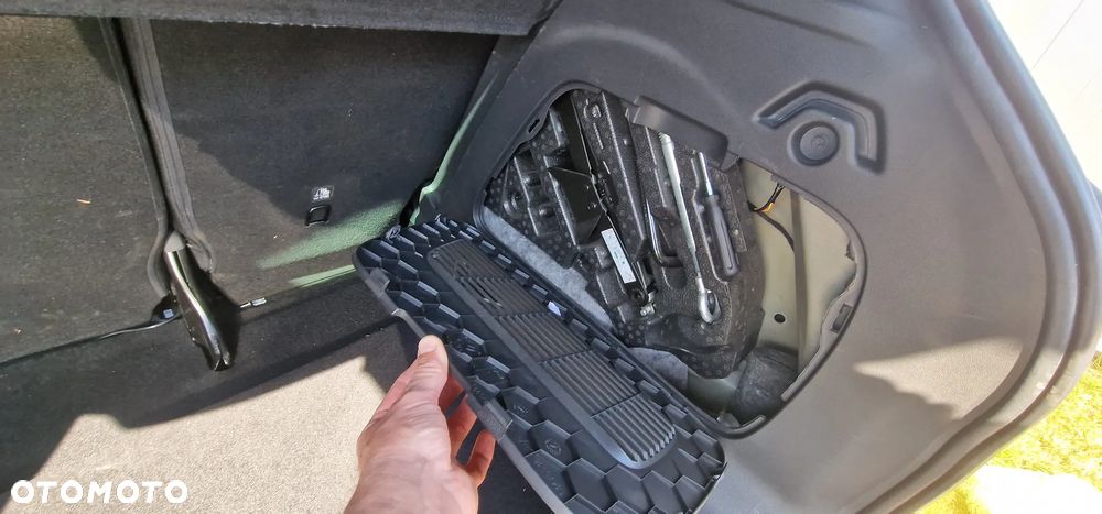 Citroën C3 Aircross BlueHDI 100 Stop & Start C-SERIES - 18