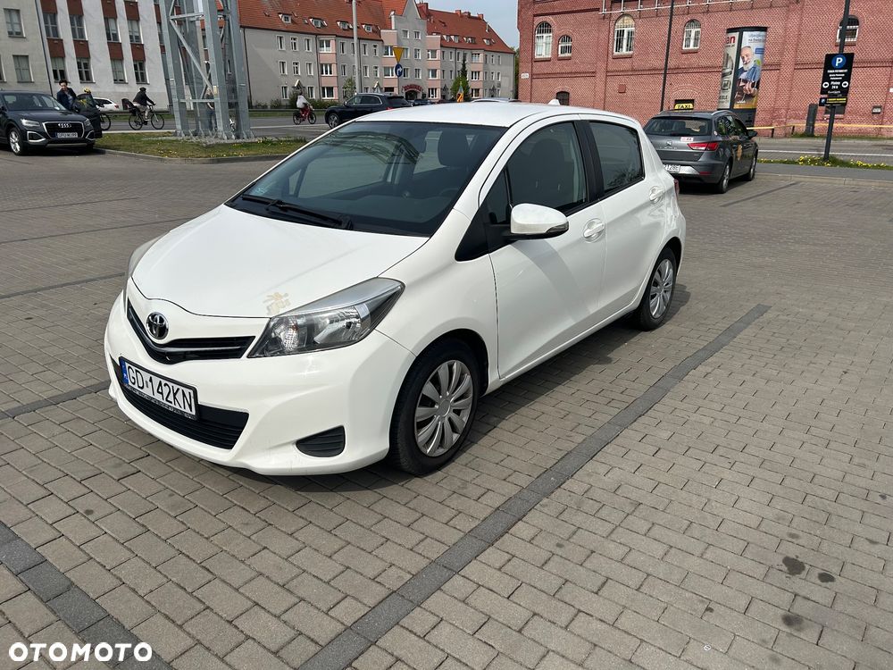 Toyota Yaris 1.4 D-4D Terra A/C - 8