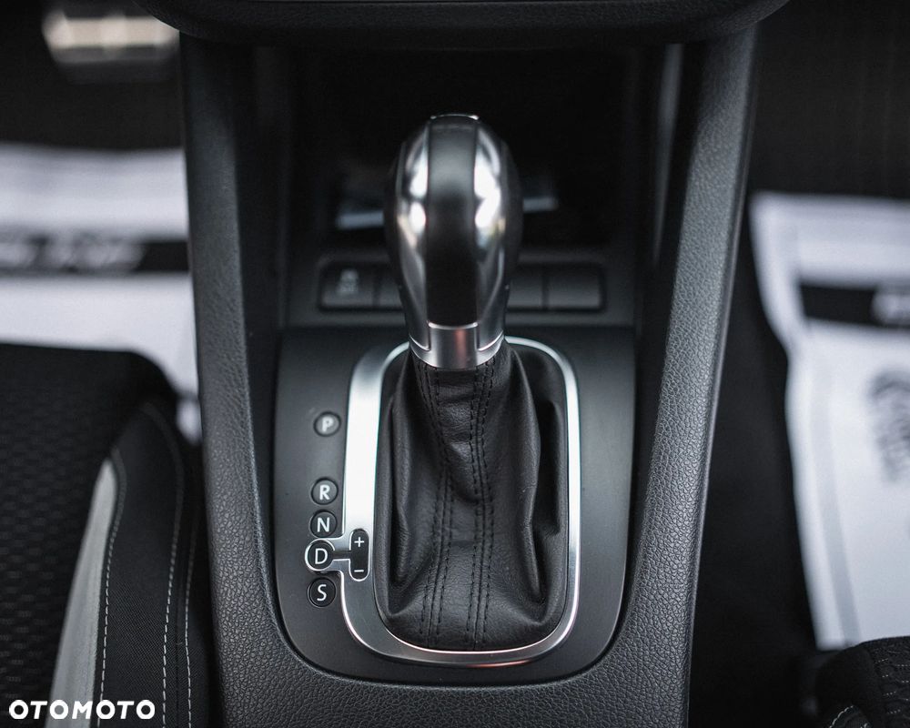 Volkswagen Scirocco 2.0 TSI DSG Edition - 19