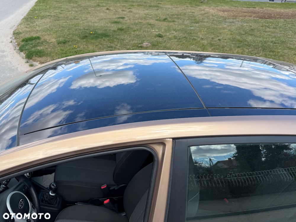 Kia Venga 1.6 CVVT ISG Edition 7 - 17