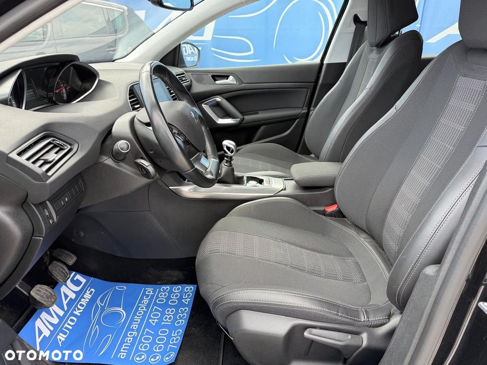 Peugeot 308 BlueHDi 130 Stop & Start Allure - 13