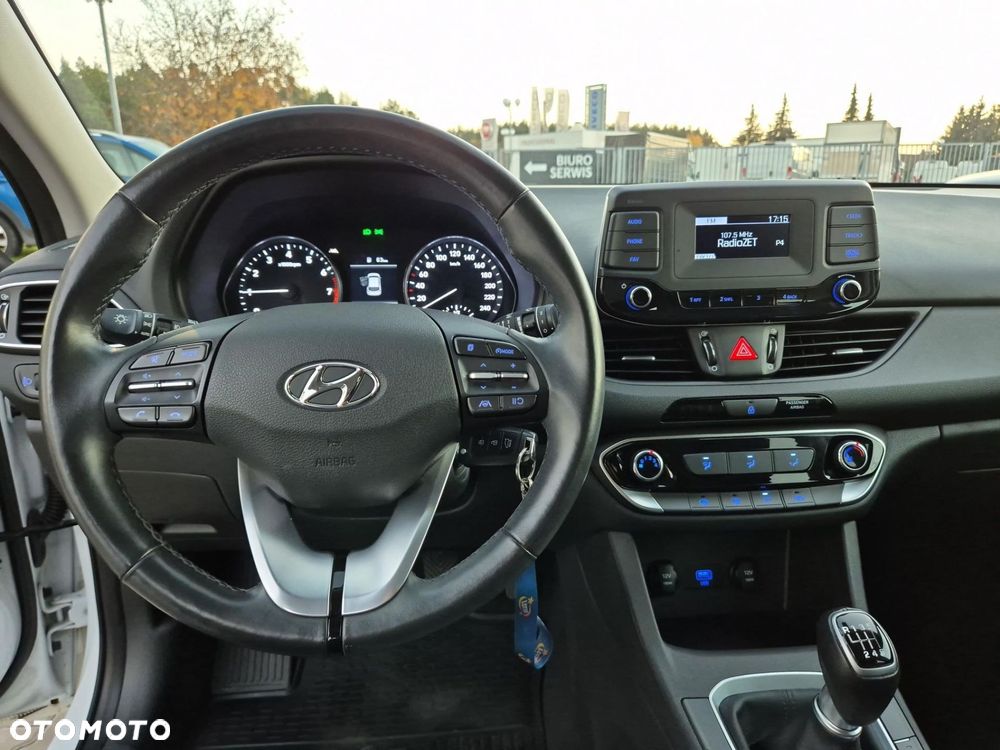 Hyundai i30 1.5 DPI Modern - 14