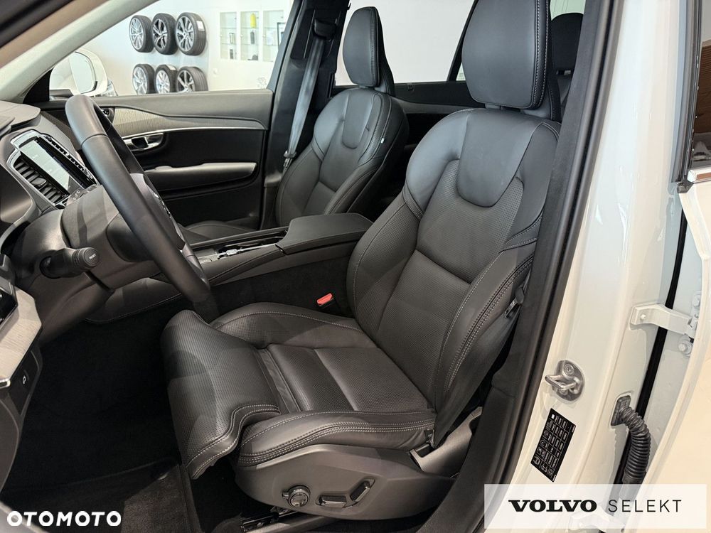 Volvo XC 90 - 23