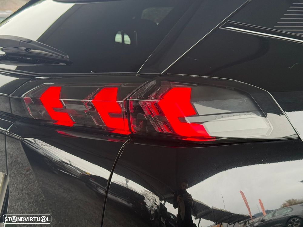 Peugeot e-2008 50 kWh GT Pack - 22