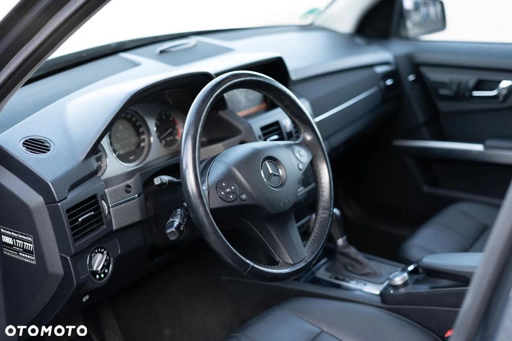 Mercedes-Benz GLK - 3