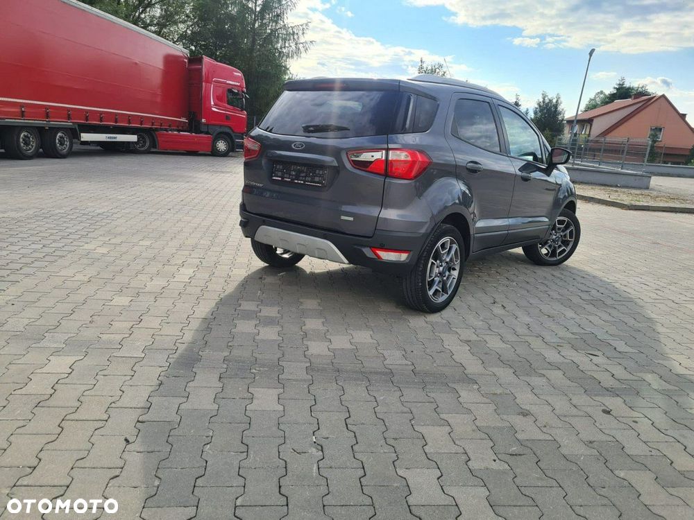Ford EcoSport - 5