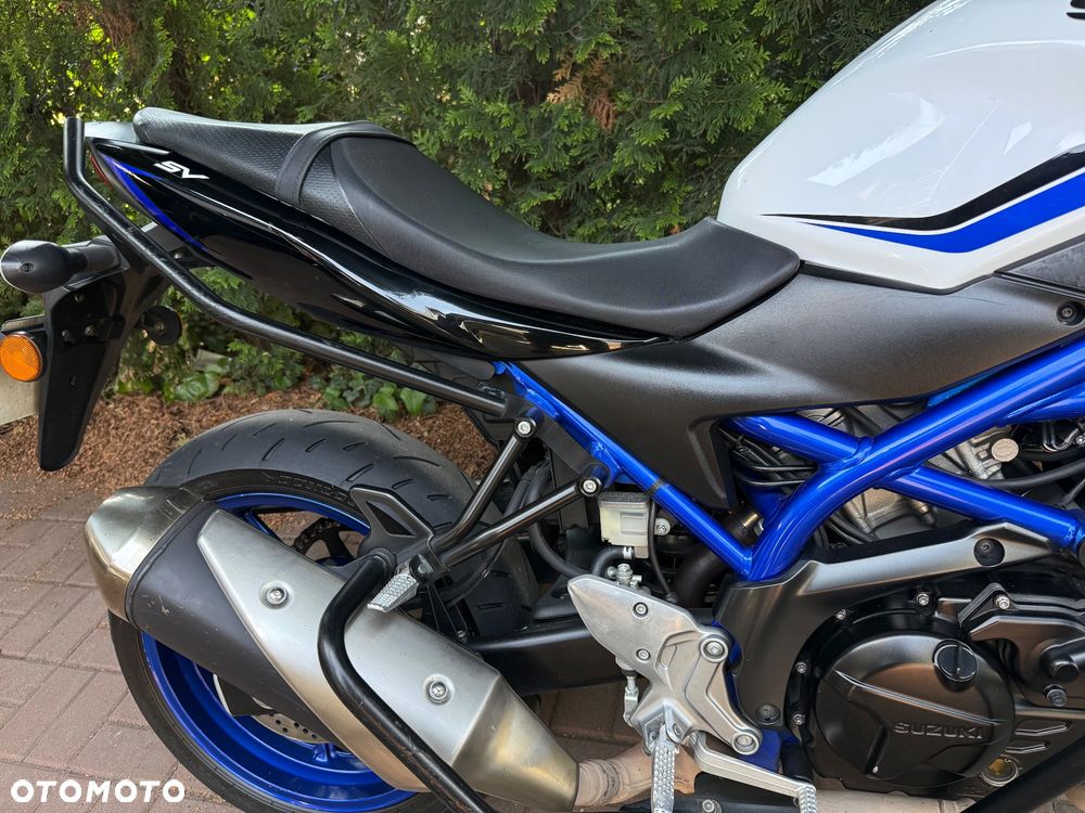 Suzuki SV - 18