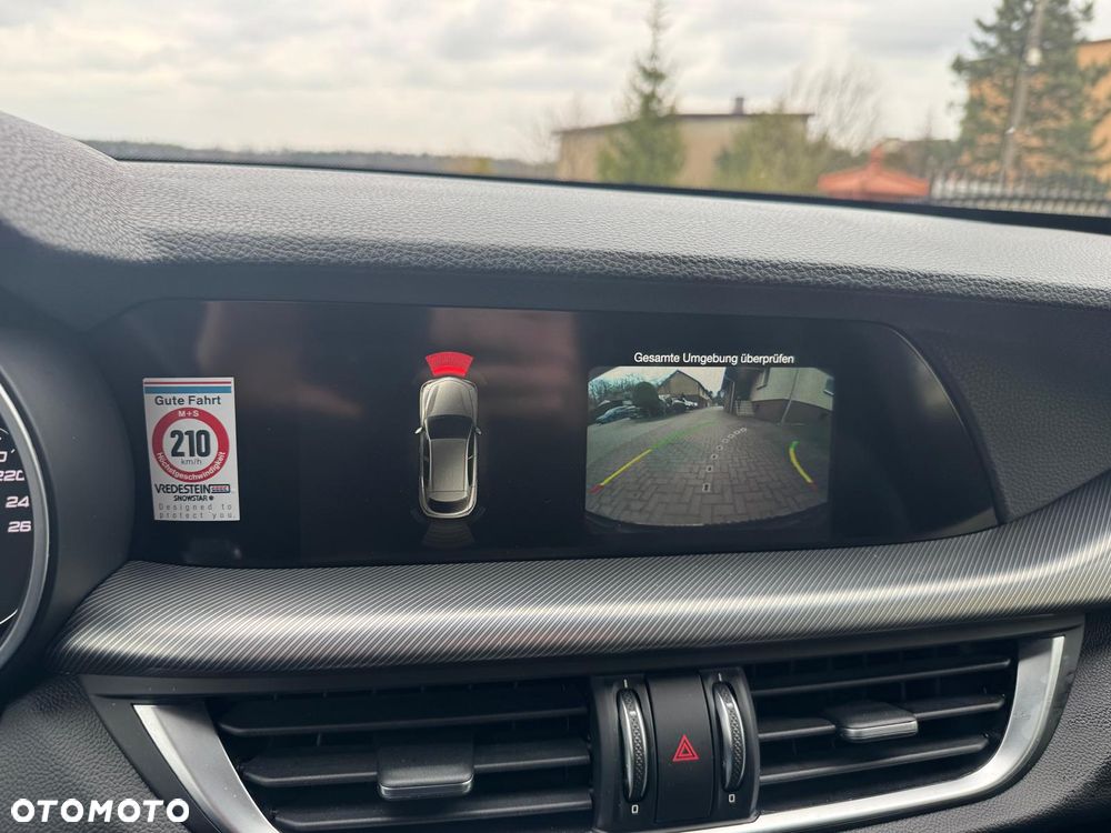 Alfa Romeo Stelvio 2.0 Turbo 16V AT8-Q4 Estrema - 17