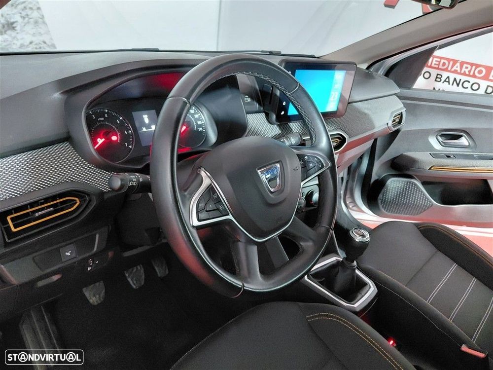 Dacia Sandero - 12