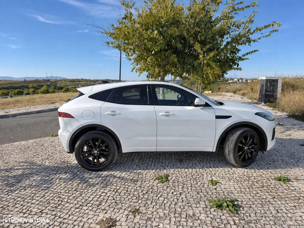 Jaguar E-Pace - 4