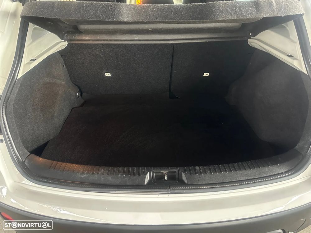 Nissan Qashqai 1.6 dCi N-Tec - 11