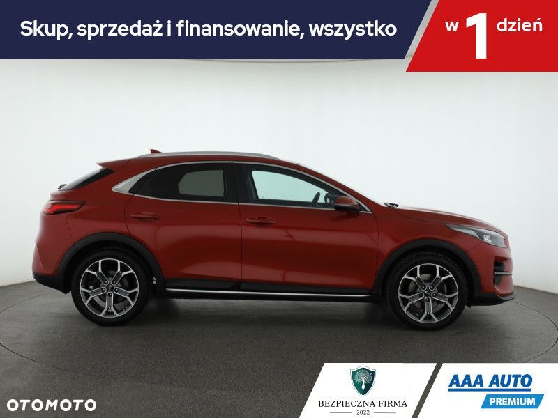 Kia XCeed - 7