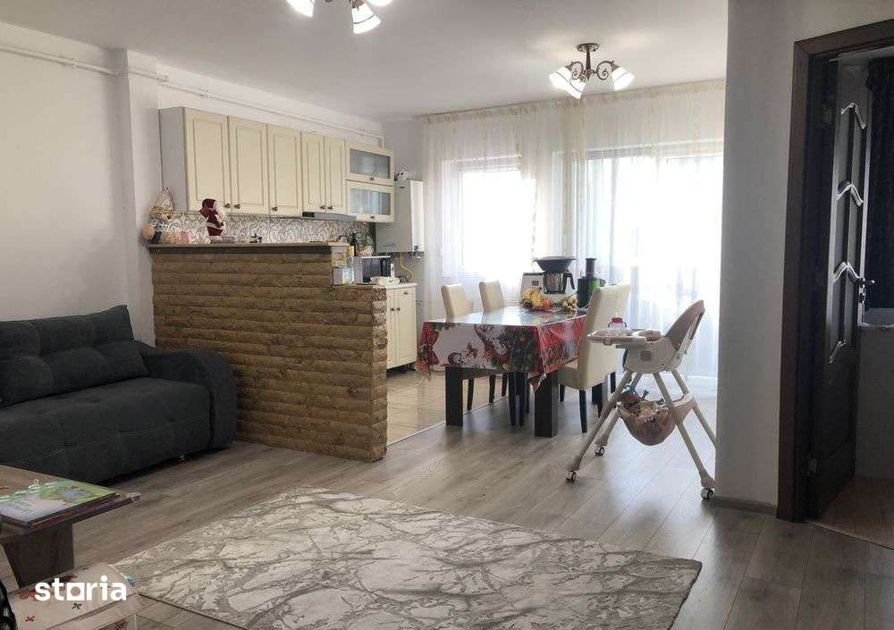 Apartament de 2 Camere, 54mp, Etaj Intermediar, Zona Urusagului — fotografia 1
