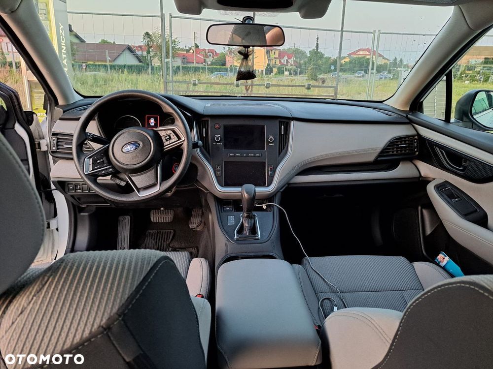 Subaru Legacy - 6