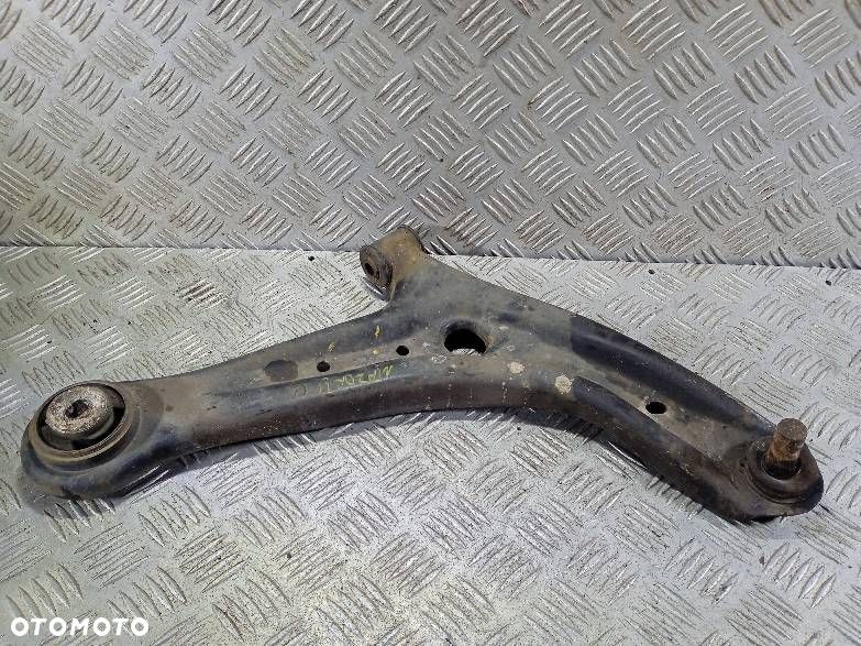 WAHACZ PRAWY PRZEDNI MAZDA 2 - 1