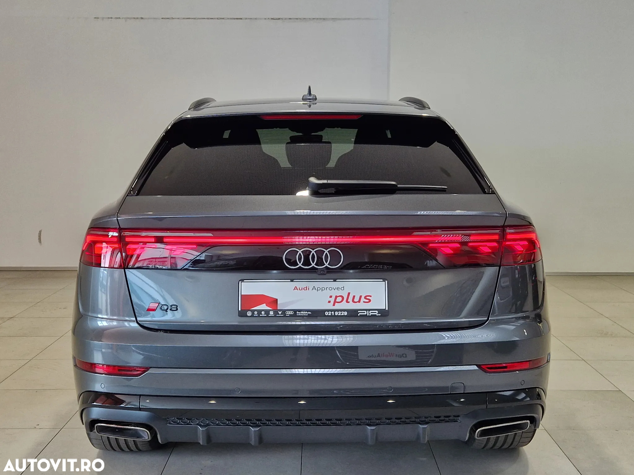 Audi Q8 55 TFSI e quattro Tiptronic PHEV - 8