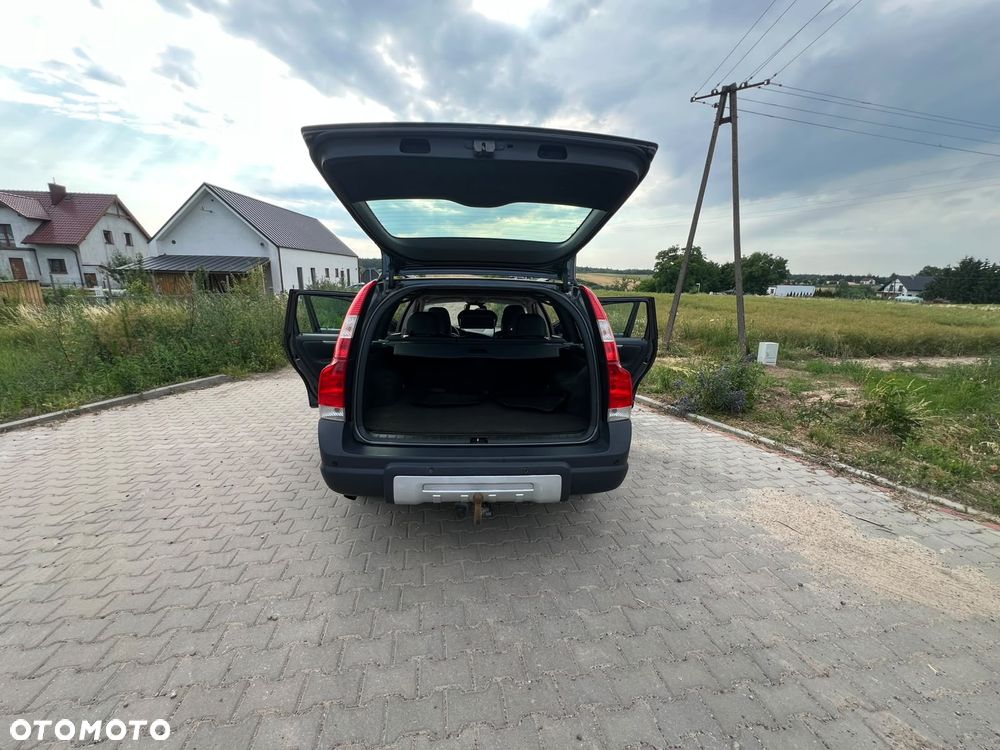 Volvo XC 70 - 25