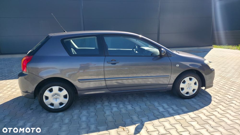 Toyota Corolla 1.6 VVT-i Sol (air6) - 3