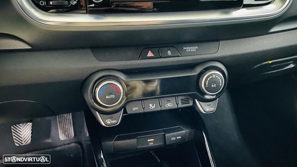 Kia Stonic 1.0 T-GDI Drive - 10