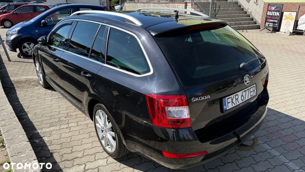 Skoda Octavia 1.6 TDI Edition DSG - 3
