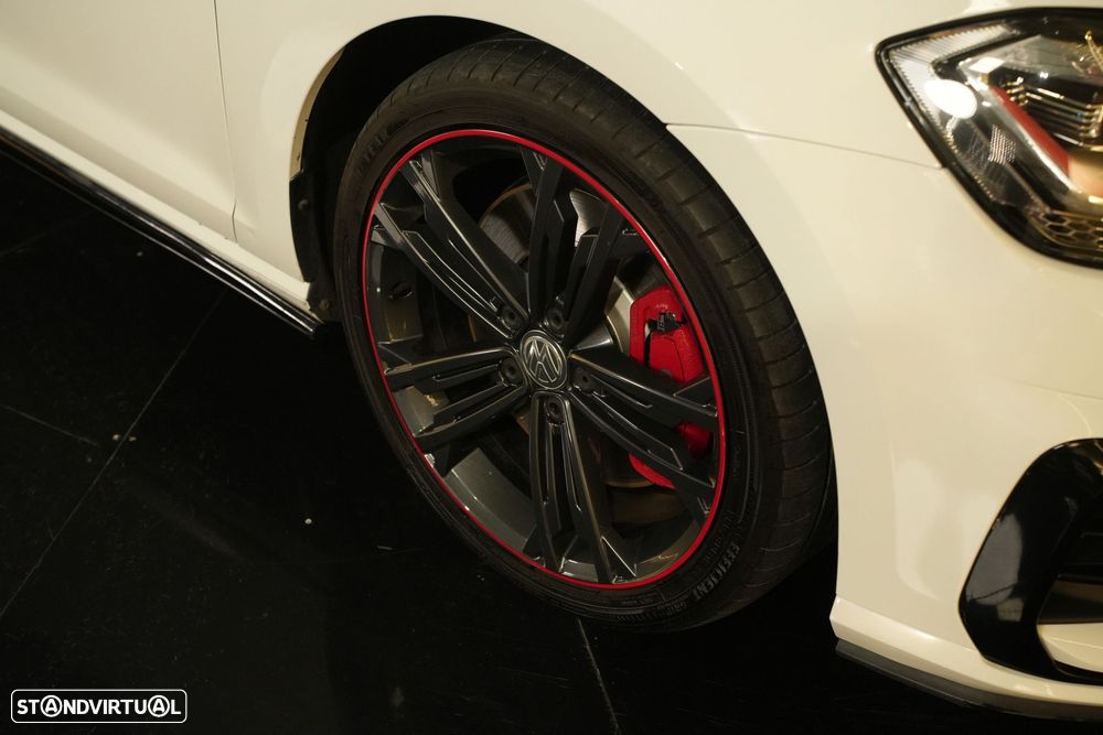 VW Golf 2.0 TSI GTI DSG - 9