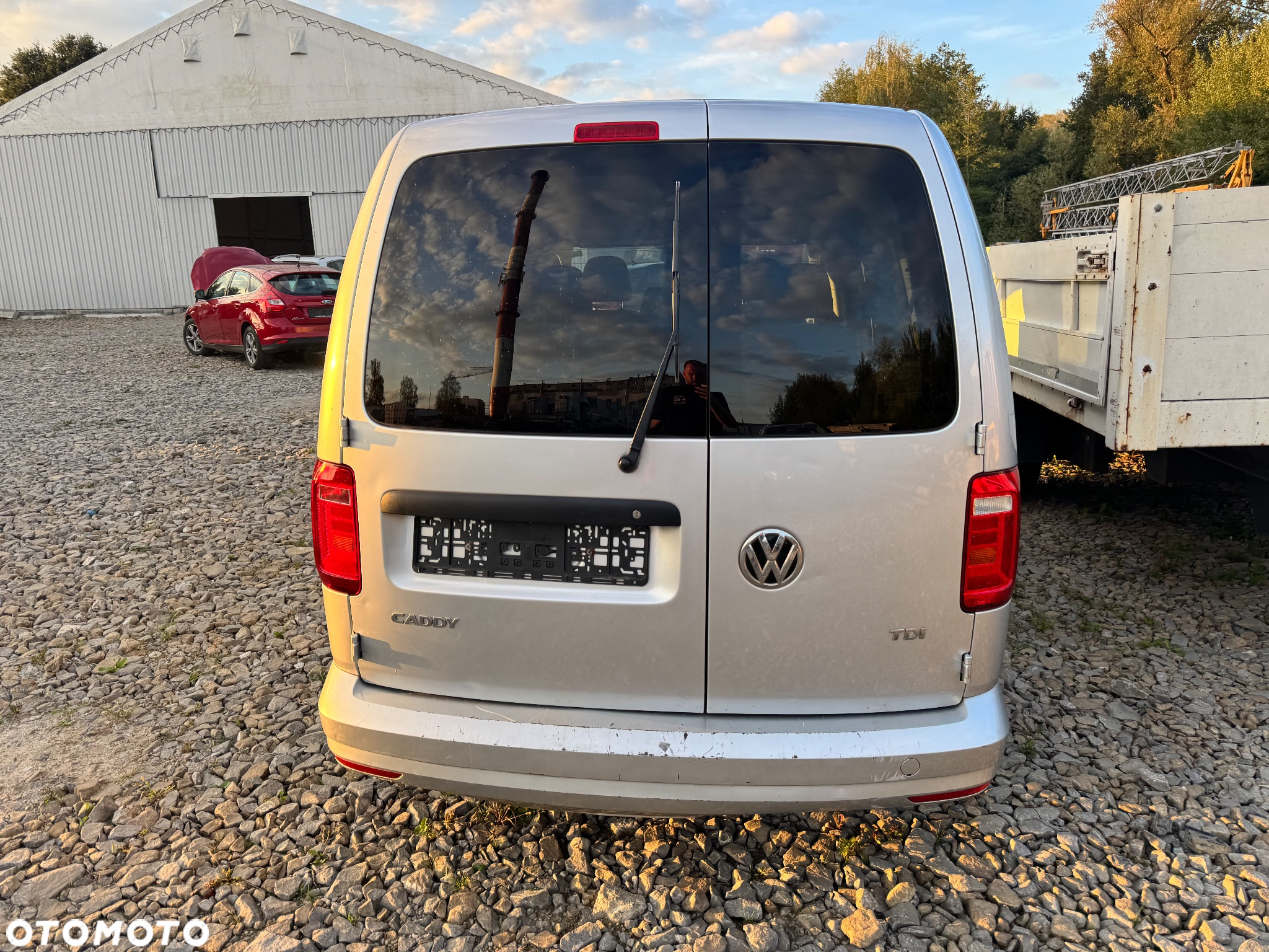 Volkswagen Caddy 2.0 TDI (7-Si.) DSG Maxi Trendline - 4