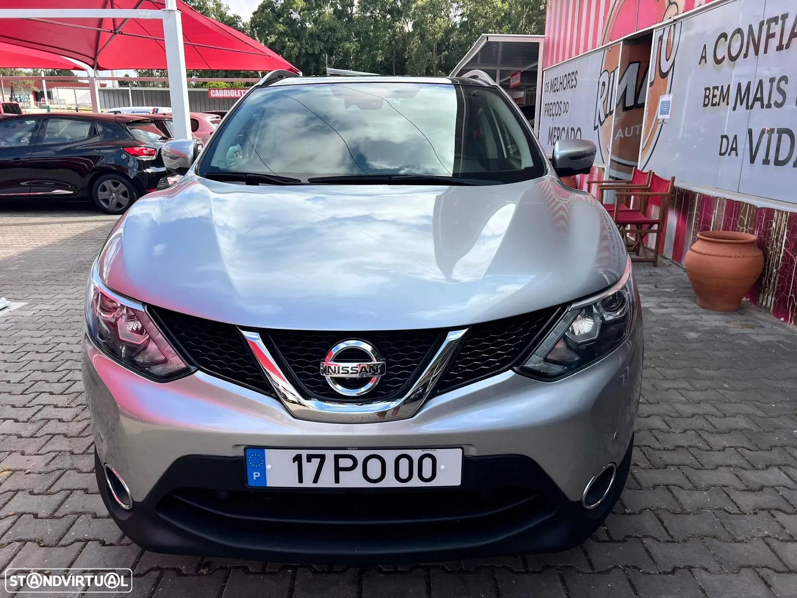 Nissan Qashqai 1.6 dCi N-Connecta 18 PS - 10