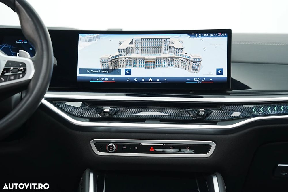 BMW X6 xDrive40i AT MHEV - 32