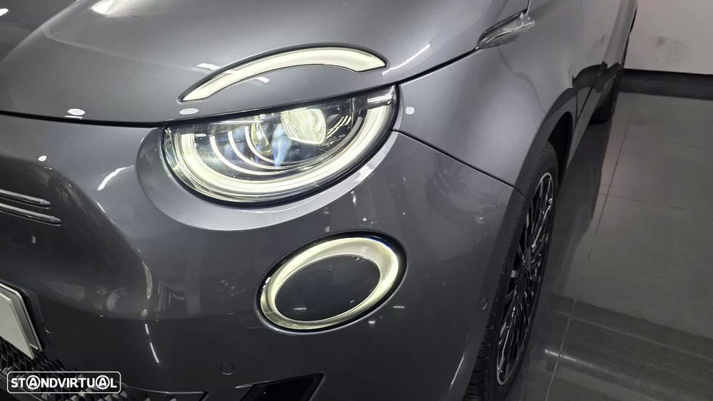 Fiat 500e 42kWh ICON — fotografia 42